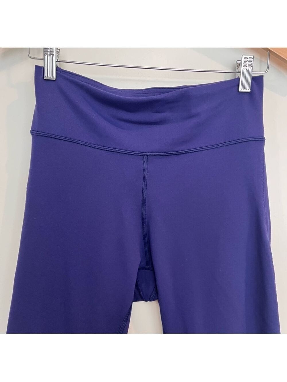 Lululemon Purple Leggings Size 8 High Rise Mesh Detail